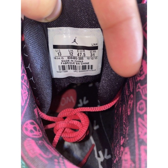 Size 13 - Jordan 13 Retro Doernbecher 2015 main image 4